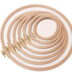 کارگاه گلدوزی چوبی سایز 3