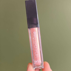 رژ لب هایلایتر مایع دیویو (Divio) مدل HIGHLIGHTER LIQUID شماره 07