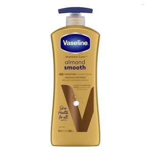 لوسیون بدن صاف کننده وازلین مناسب پوست خشک و کدر روغن بادام حجم 600 میل