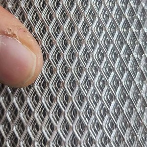 توری لوزی چشمه بلبلی کد ۱۸۰ روغنی (۲۰ کیلو * با تلورانس * ۱۲ متری)قیمت هرکیلو(118.000)