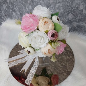 دسته گل عروس پیوونی