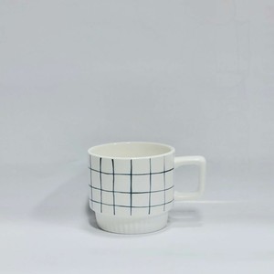 ماگ سرامیکی دوتیکه دسته مربع آبرنگی