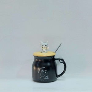 ماگ درب بامبو قاشق دار گربه سفید .مشکی