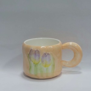 ماگ دست ساز سرامیکی طزح گل لاله فوق لوکس