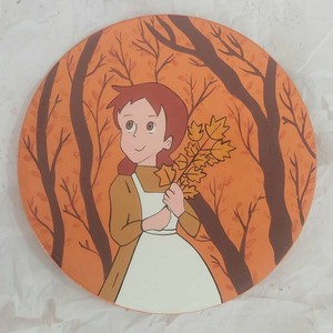 دیوارکوب سفالی قطر 20سانت طرح حنا دختری در مزرعه (روز دختر .روز تولد)