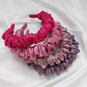 تل مو مجلسی ساتن پفکی چین دار رنگی