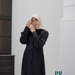 عبا ساتن ابریشم پروانه