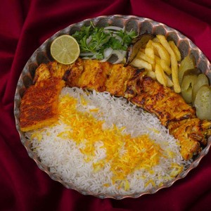 چلو جوجه کباب مخصوص (۳۰۰ گرم سینه)