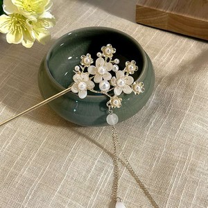 کانزاشی مو طرح سه گل بابونه آویزدار