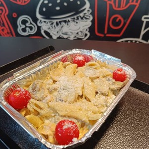 پاستا چیکن اکونومی