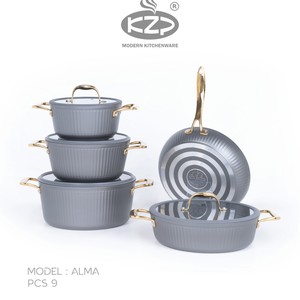 سرویس قابلمه KZP کالکشن آلما ۹ پارچه درب سیلیکونی رنگ طوسی دستگیره طلایی