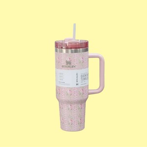 تراول ماگ استنلی نی دار طرح گل TUMBLER گنجایش 1.18 لیتر (جعبه کادویی طرح گل )