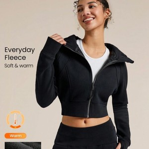 سوییتشرت کراپ ورزشی زنانه