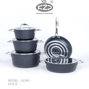 سرویس قابلمه KZP کالکشن آلما ۹ پارچه رنگ مشکی دستگیره نقره ای