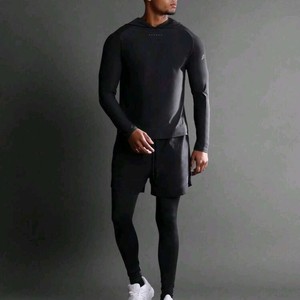 تیشرت آستین بلند کلاه دار