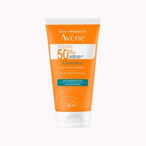 ضد آفتاب SPF50 کلینانس مناسب پوست چرب و حساس اون حجم 50 میل